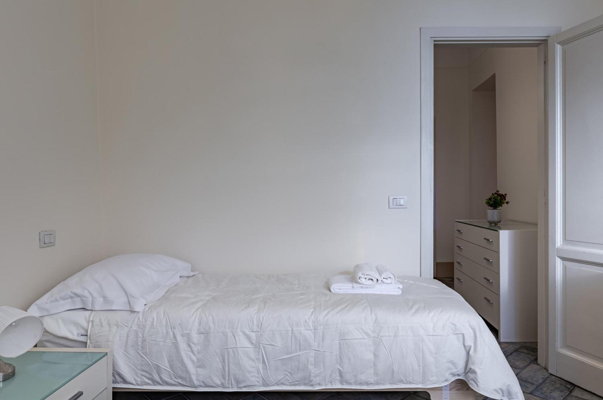 Urban Oasis: Central Apartment With Garden Perugia Zewnętrze zdjęcie