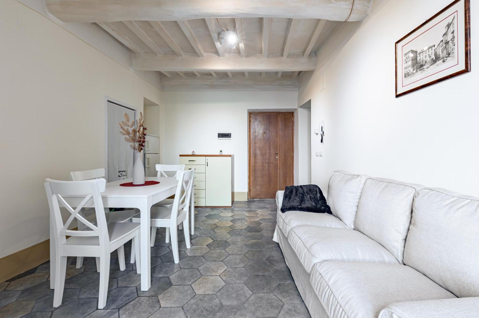 Urban Oasis: Central Apartment With Garden Perugia Zewnętrze zdjęcie